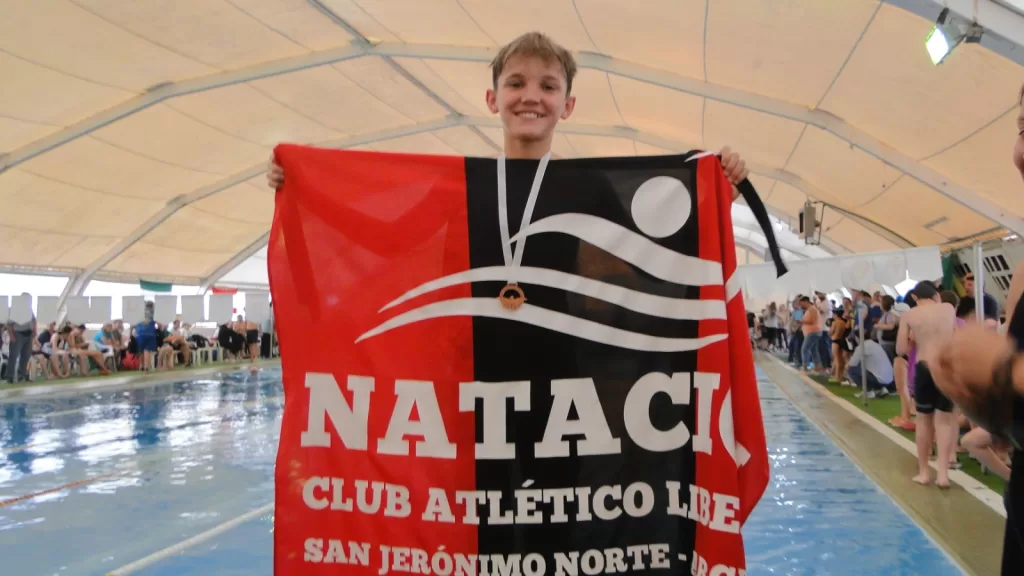 Nadadores del Club Atlético Libertad