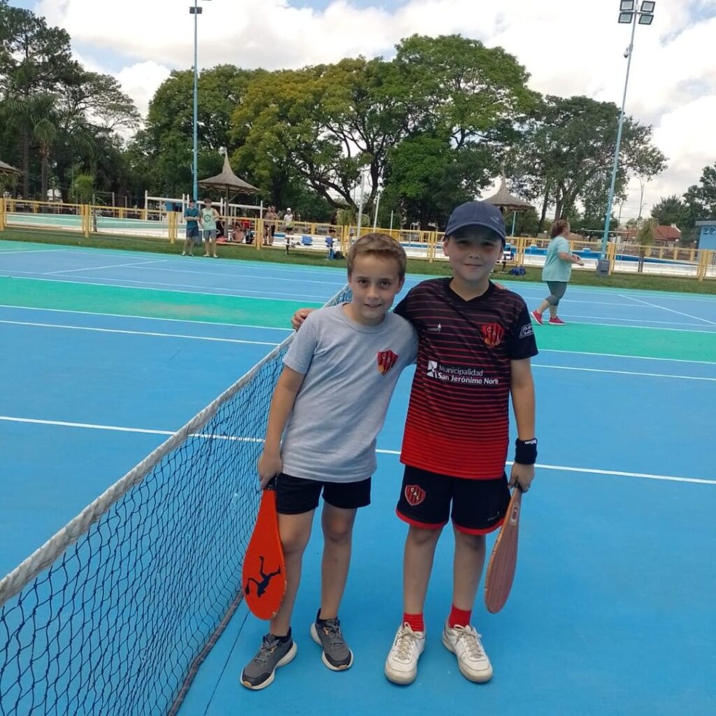 Tenis Criollo del Club Atlético Libertad