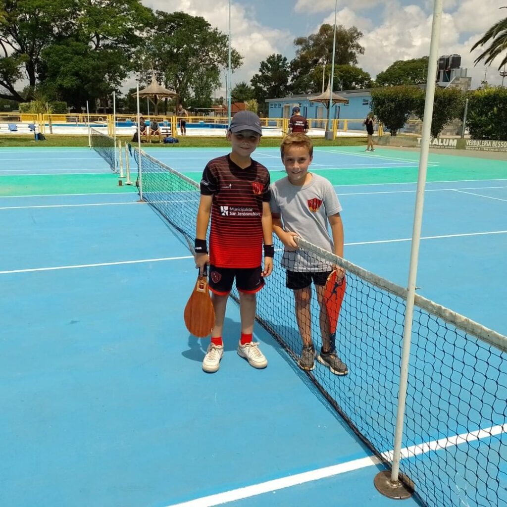 Tenis Criollo del Club Atlético Libertad