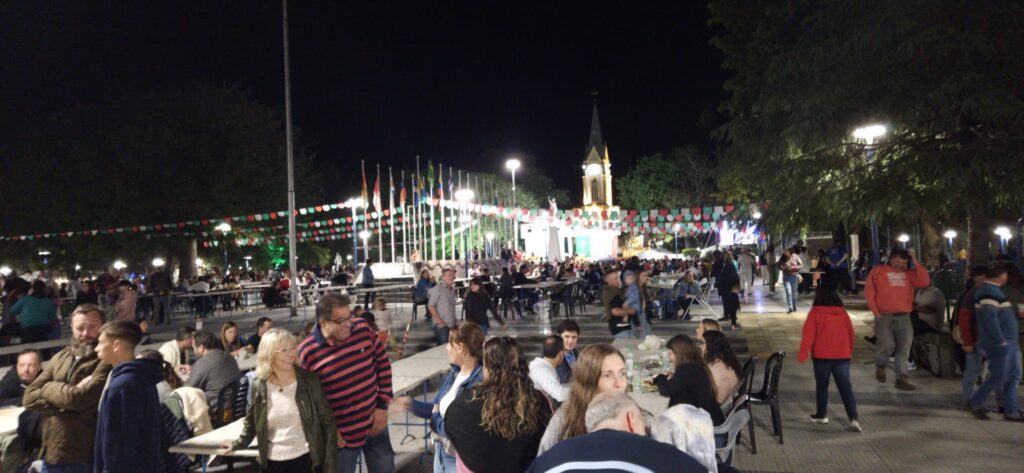 7ma edición de la Fiesta de las Colectividades
